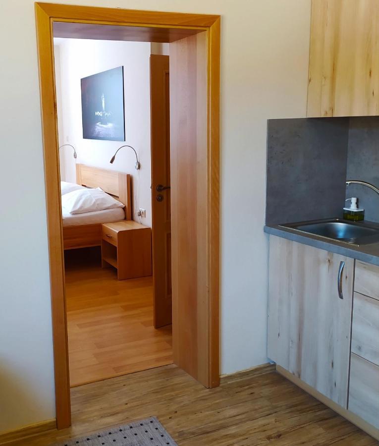 Penzion Adela Roznov pod Radhostem Exterior foto